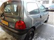 Renault Twingo - 1.2 Expression hele nette twingo met weinig km stand, airco - 1 - Thumbnail