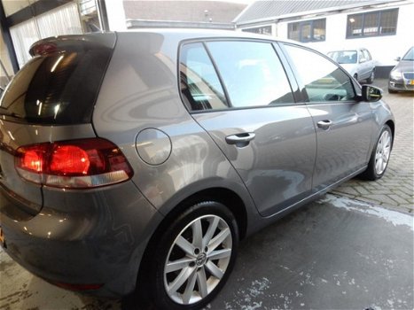 Volkswagen Golf - 1.4 TSI Highline hele nette golf 6 met leer, stoel verwarming, navi, parkeersensor - 1