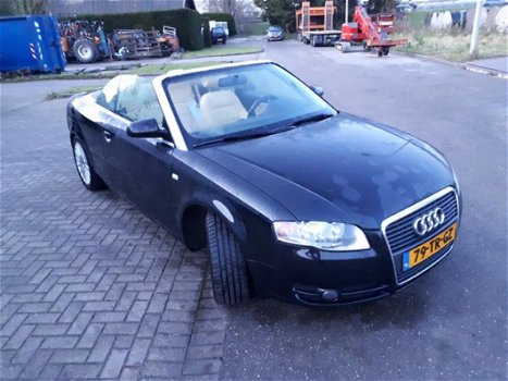 Audi A4 Cabriolet - 1.8 Turbo Pro Line FULL OPTION/LEER /AUTOMAAT/NAP/APK/AIRCO/NAVI/STOELVERWARMING - 1