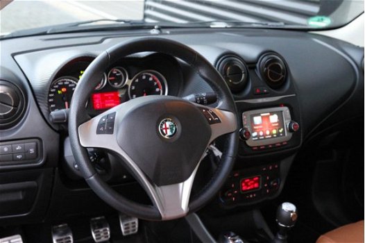 Alfa Romeo MiTo - 0.9 TwinAir Esclusivo Clima / Leer / Navi / 1e Eig - 1