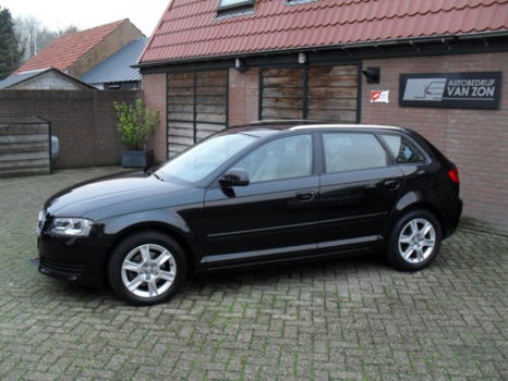 Audi A3 Sportback - 1.4 TFSI Attraction Pro Line 5-drs 2010 6-Bak Cruise Clima AUX NAP - 1