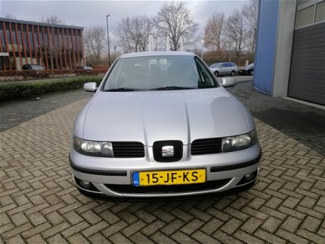 Seat Leon - 1.9 TDI Signo NAP APK 11-2020 CLIMATE CONTROLE CRUISE CONTROLE GOED ONDERHOUDEN - 1