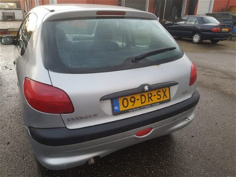 Peugeot 206 - 1.1 XN - door inruilverkregen - 1