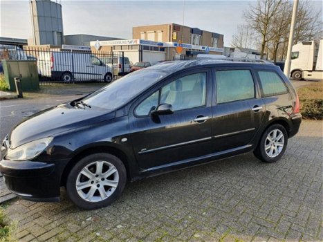 Peugeot 307 - SW 2.0 HDI 90PK Nieuwe motor - 1