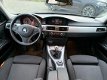 BMW 3-serie Touring - 325i High Executive Xenon/Navigatie/Sportstoelen 6 cilinder touring 218 PK - 1 - Thumbnail