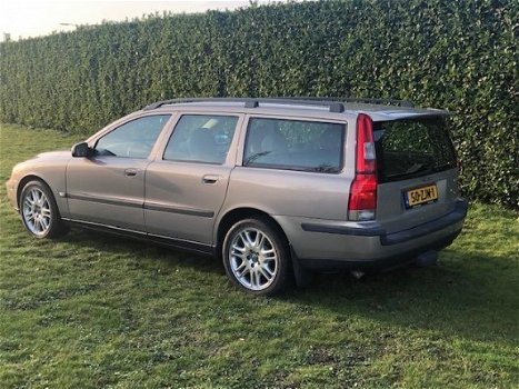 Volvo V70 - 2.4 T Geartronic Bijtellingsvriendelijke Youngtimer - 1