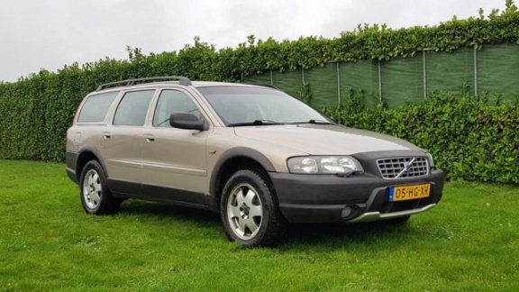 Volvo XC70 - Bijtellingsvriendelijke Youngtimer - 1