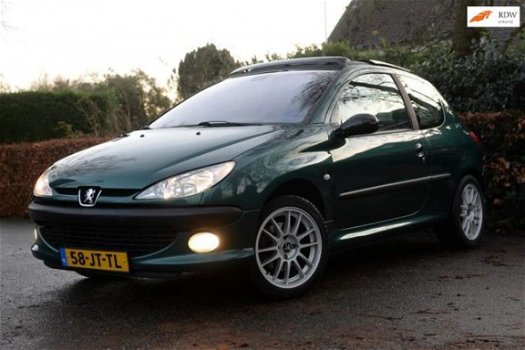 Peugeot 206 - 2.0-16V GTI Airco / Leder / Elec pakket / Allu velgen / Nwe APK - 1