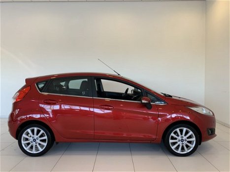 Ford Fiesta - 1.0 EcoB. Titanium Navi | Cruies | 1.000, - Slooppremie - 1