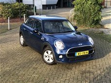 Mini Mini - 1.5 Cooper Business 136pk 5-DEURS NAVIGATIE LM VELGEN AIRCO CRUISE CONTROL ARMSTEUN GARA