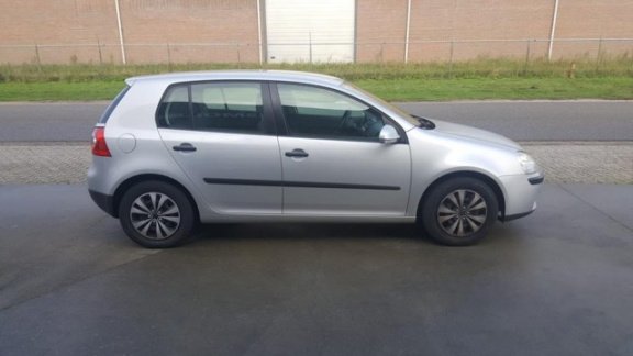 Volkswagen Golf - 1.6 FSI Turijn Airco - 1