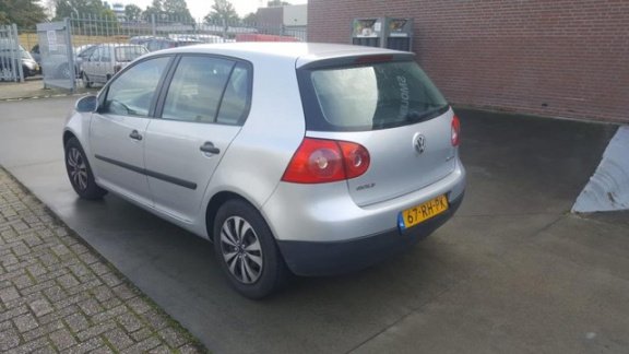 Volkswagen Golf - 1.6 FSI Turijn Airco - 1