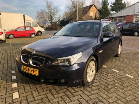 BMW 5-serie Touring - 525i BJ 2004 / M-PAKKET / YOUNGTIMER / LUXE UITVOERING - 1