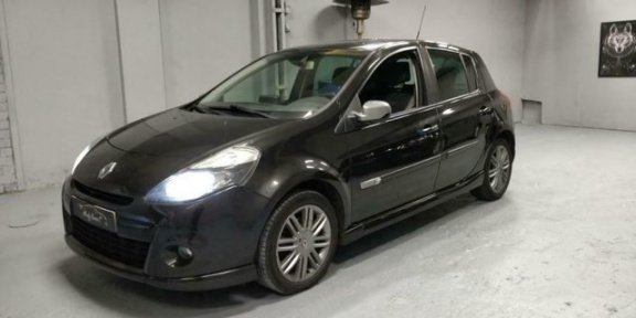 Renault Clio - 1.5 dCi Sélection Business Sport - 1