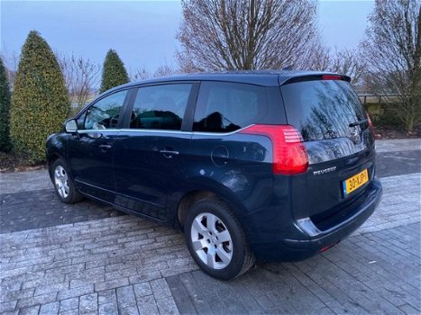 Peugeot 5008 - 1.6 e-HDi Blue Lease 5p. | Panoramadak | Autom. Airco | Navi | PDC | Cruise Control | - 1