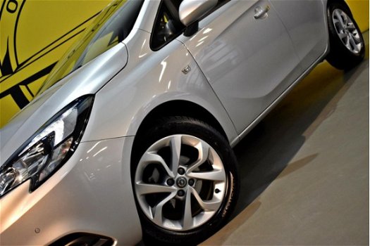 Opel Corsa - 1.4 90pk Online Edition / Navi / PDC / LMV