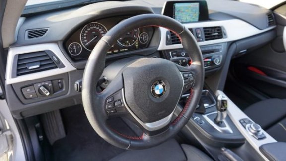 BMW 3-serie - 320D EDITION HIGH EXECUTIVE Sportline Xenon - 1