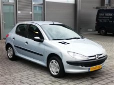 Peugeot 206 - 2.0 HDI XT .AKTIE