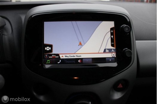 Toyota Aygo - 1.0 VVT-i x-Cite Camera Navigatie Airco Velgen - 1