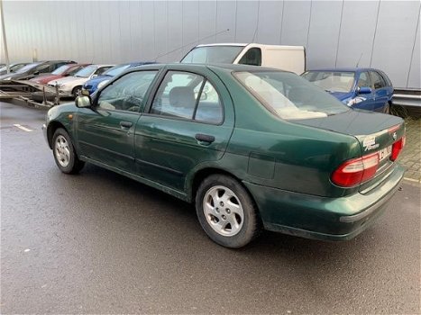 Nissan Sunny - 1.4 KAT sedan 1997 - 1