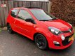 Renault Twingo - 1.5 DCI Dynamique 2012 cruise, climate, panorama, usb 1e eigenaar - 1 - Thumbnail