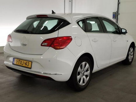 Opel Astra - 1.4 Business + - 1