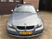 BMW 3-serie Touring - 320i Executive Automaat Full Leder Groot navi Panorma Dak PDC V+A - 1 - Thumbnail