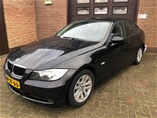 BMW 3-serie - 318i Business Line Automaat Navi NAP