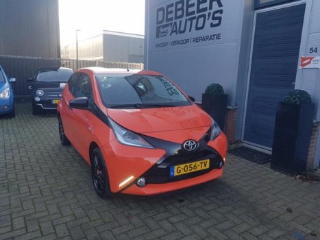 Toyota Aygo - 1.0 VVT-i x-wave AYGO EXCLUSIVE LEER 2014 - 1