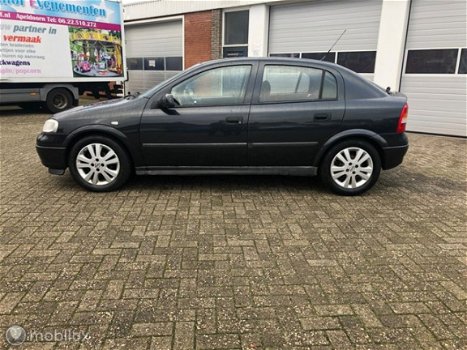 Opel Astra - 1.6-16V Automaat, Inruil koopje - 1