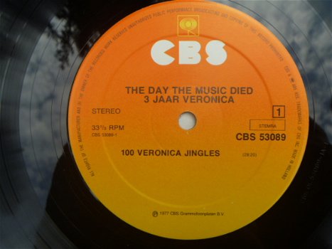 3 jaar VERONICA - The day the music died - LP 1977 - 3