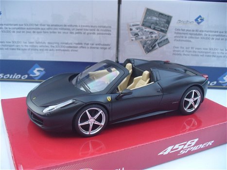 Hotwheels 1/24 Ferrari 458 Spider Mat Zwart - 2