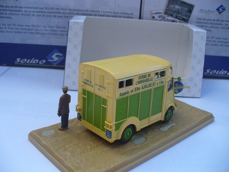 Atlas 1/43 Citroen HY Bus Livestock Dealer - 4