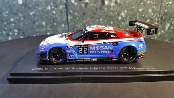 Nissan GT-R Nismo GT3 #22 1:43 Ebbro - 1