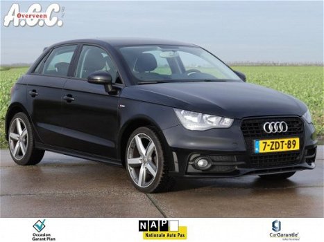 Audi A1 Sportback - 1.6 TDi Navi 5 Deurs Airco Cr.Control - 1