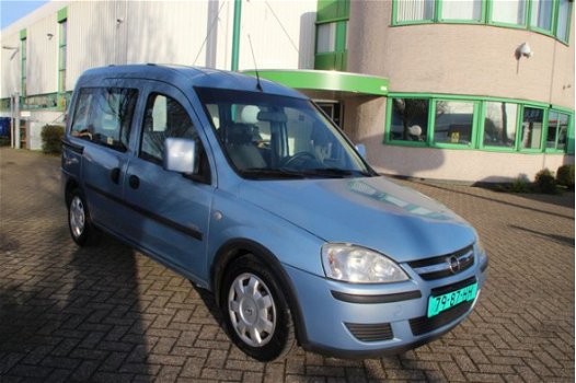 Opel Combo Tour - 1.7D 5 PERSOONS - 1