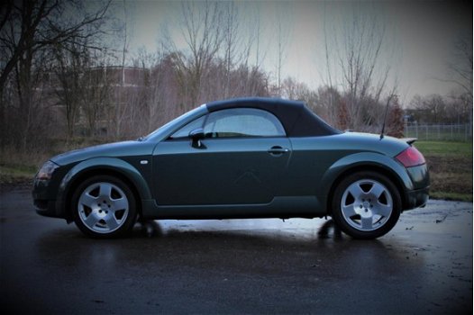 Audi TT Roadster - 1.8 5V Turbo Youngtimer | Climate / Cruise control | Stoelverwarming | Navigatie - 1