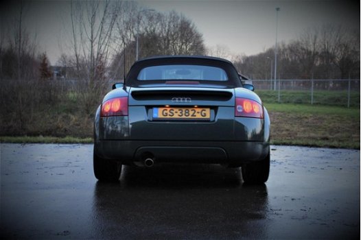 Audi TT Roadster - 1.8 5V Turbo Youngtimer | Climate / Cruise control | Stoelverwarming | Navigatie - 1