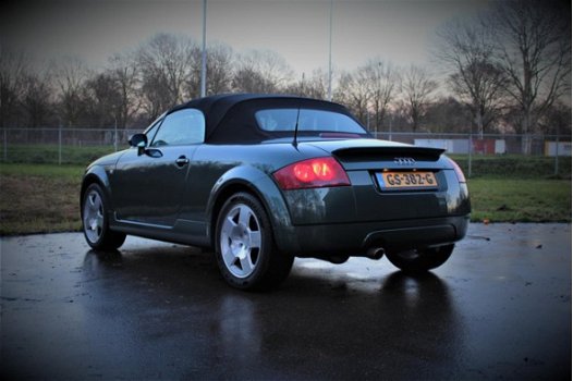 Audi TT Roadster - 1.8 5V Turbo Youngtimer | Climate / Cruise control | Stoelverwarming | Navigatie - 1