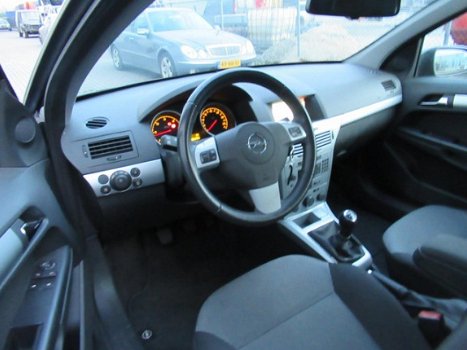 Opel Astra - 1.7 CDTi ecoFLEX Cosmo - 1
