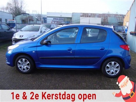 Peugeot 206 - 1.1 XR 5-deurs/Airco/Garantie - 1