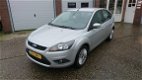 Ford Focus - 1.8 Titanium Flexi Fuel Nap, Trekhaak, Navigatie - 1 - Thumbnail