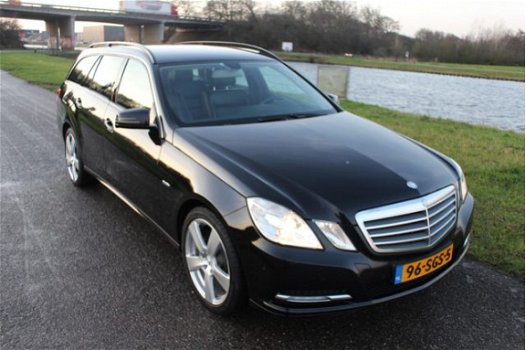 Mercedes-Benz E-klasse Estate - 200 CGI Business Class Leer, Navi, - 1