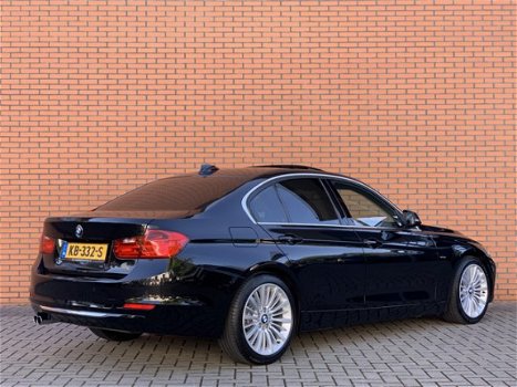 BMW 3-serie - 328i High Executive | Airconditioning | Xenon | Cruise Control - 1