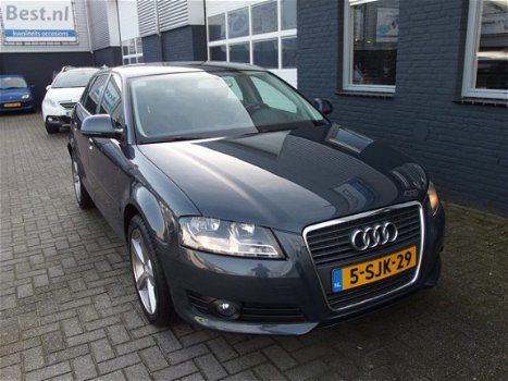 Audi A3 Sportback - 1.6 Attraction Klima/NAVI/LMV - 1