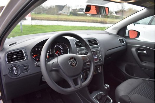 Volkswagen Polo - 1.2 TSI Comfortline Grote Navi | Airco | Cruise | Radio/Cd | Bluetooth | Elek.rame - 1