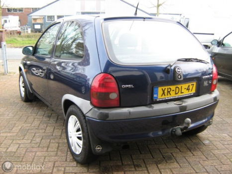 Opel Corsa - 1.4i Trekh Nw APK Alle inruil, ook apk afgekeurd - 1