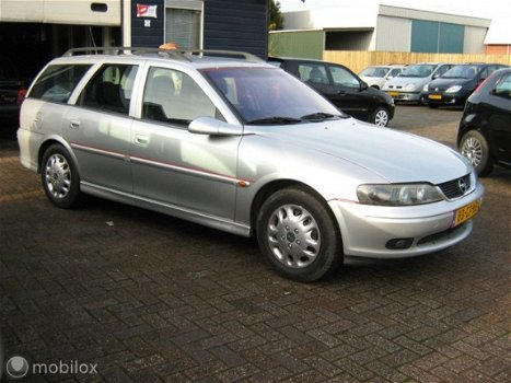 Opel Vectra Wagon - 1.8-16V Trekh Airco Garantie, inruil mog - 1