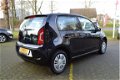 Volkswagen Up! - 1.0 move up BlueMotion 5 DEURS / NAVI / AIRCO / DEALER ONDERHOUDEN - 1 - Thumbnail