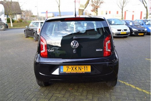 Volkswagen Up! - 1.0 move up BlueMotion 5 DEURS / NAVI / AIRCO / DEALER ONDERHOUDEN - 1